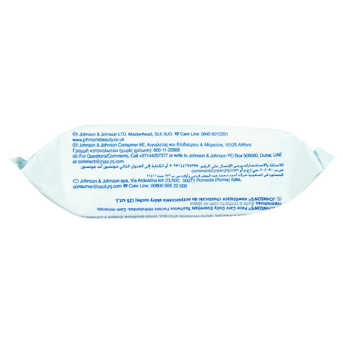 Johnson's Face Care Daily Essentials Moisturising Facial Cleansing Wipes for Dry Skin 25 Wipes