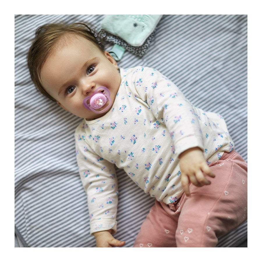 Avent Ultra Air Soother Deco Mixed 0-6 Months 2 Pack - (Assorted Colours) - Cutprice Online