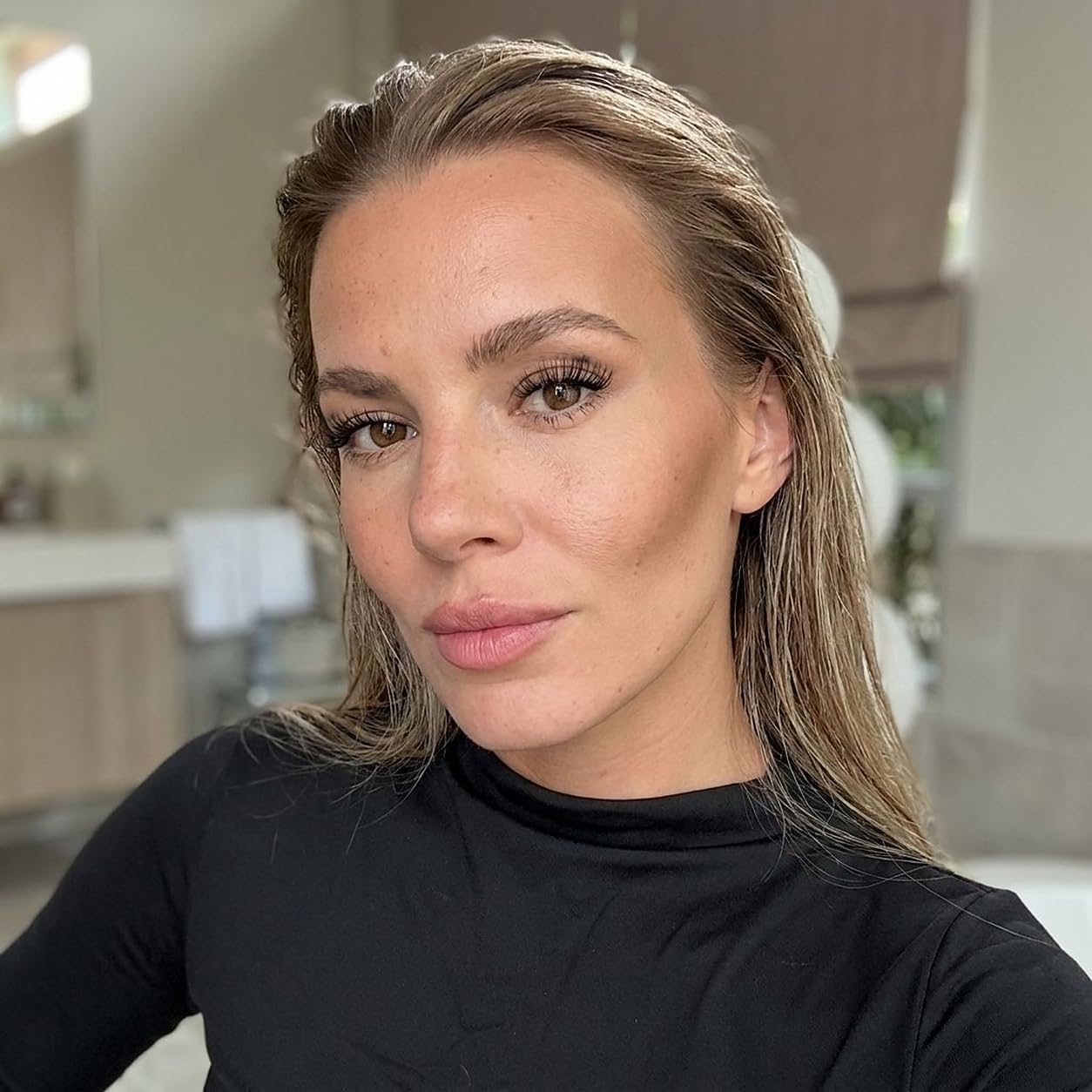 Manicare Glam 59. Harper Lash Luxe