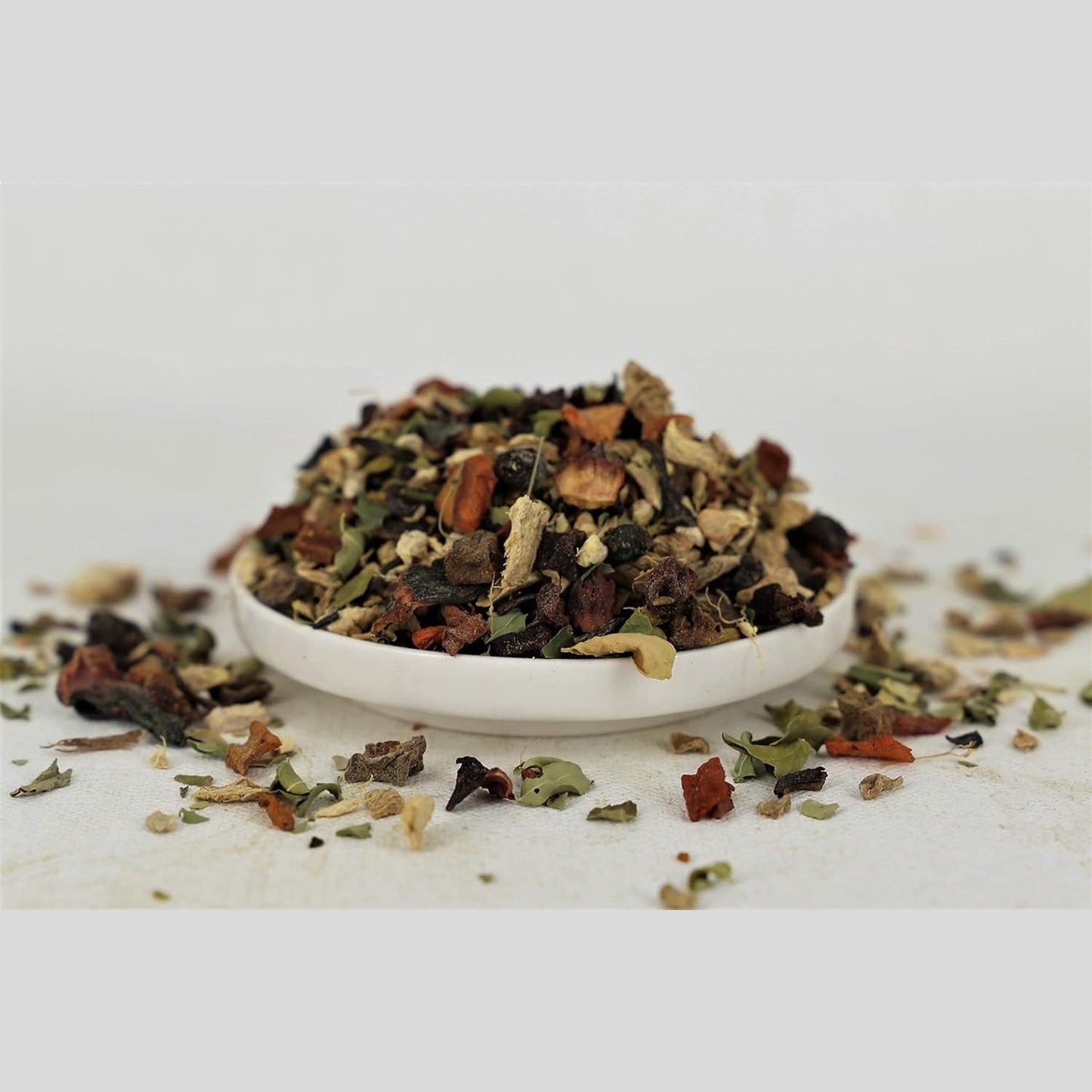 Tea Tonic Organic Turmeric Beetroot & Ginger Tea Caddy Tin 185g - Cutprice Online