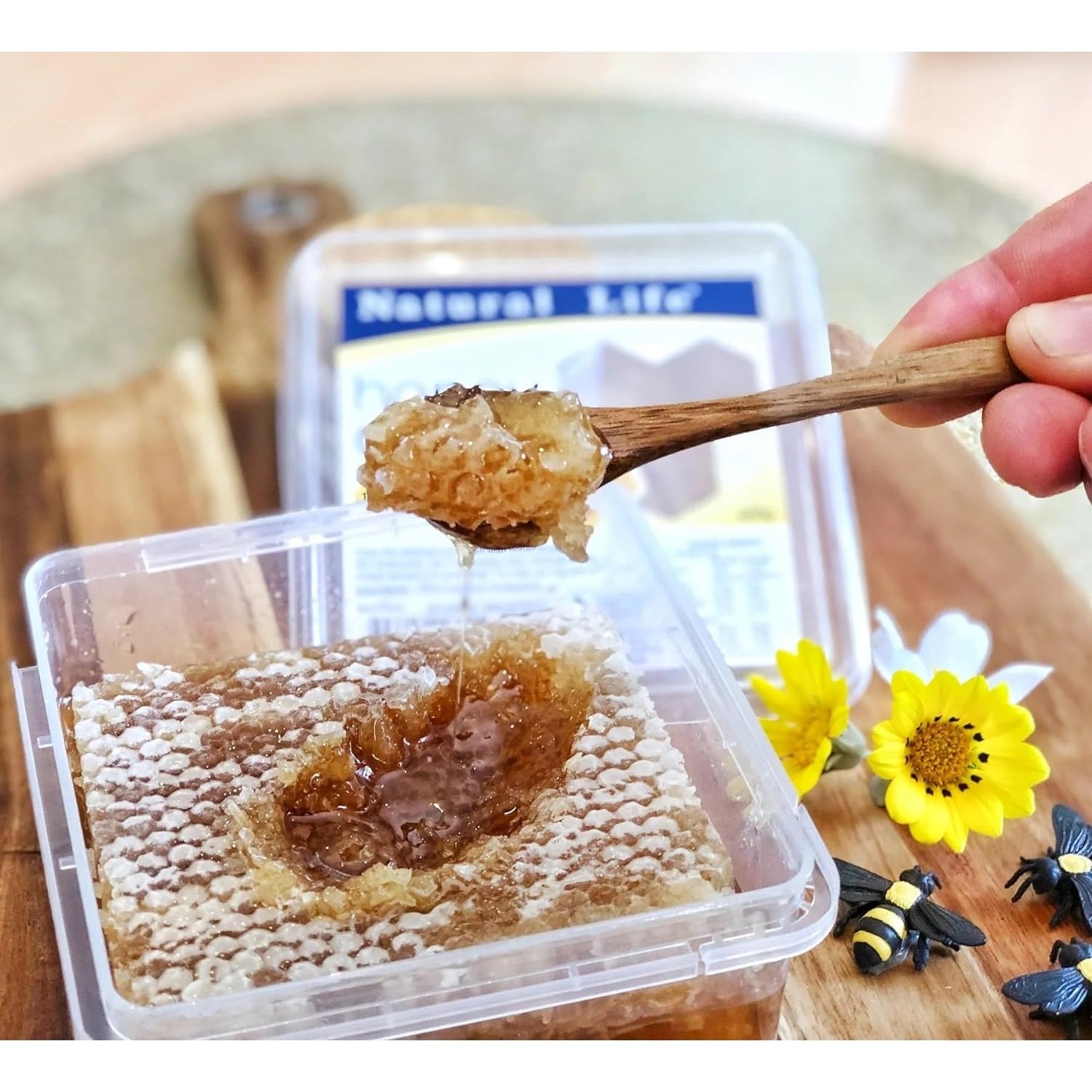 Natural Life Honey Comb 400g - Cutprice Online