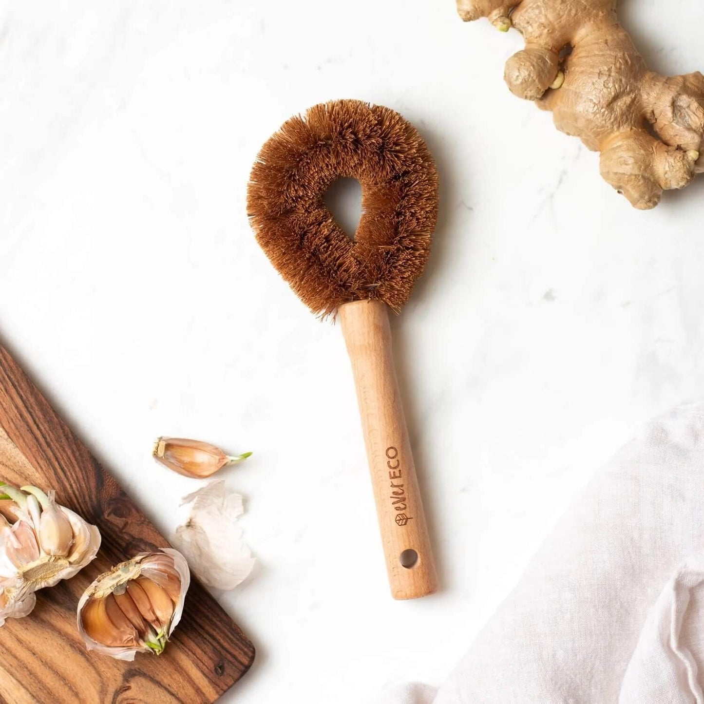 EVER ECO Dish Scrubber Beech Wood Handle, Coconut Bristles - Cutprice Online
