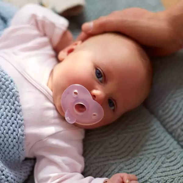 Avent Soothie 0-6 Months Pink 2 Pack - Cutprice Online
