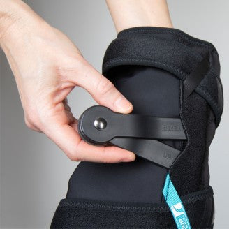 FORMFIT PATELLOFEMORAL KNEE TRACKER BRACE - Cutprice Online